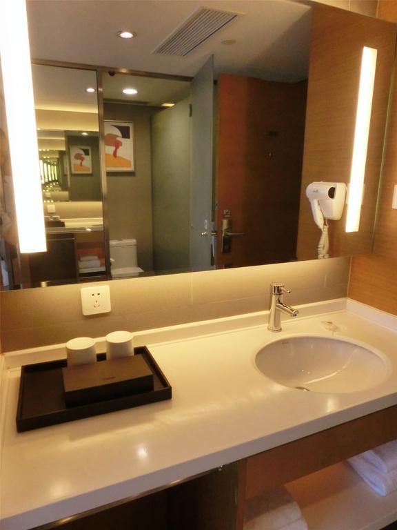Ji Hotel Guangzhou Zhujiang New Town Bilik gambar