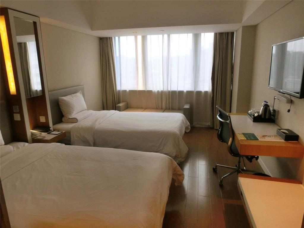 Ji Hotel Guangzhou Zhujiang New Town Luaran gambar