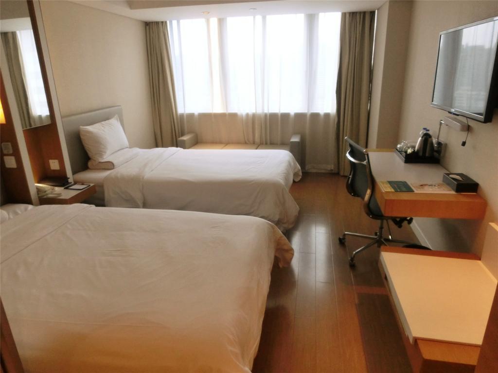 Ji Hotel Guangzhou Zhujiang New Town Luaran gambar